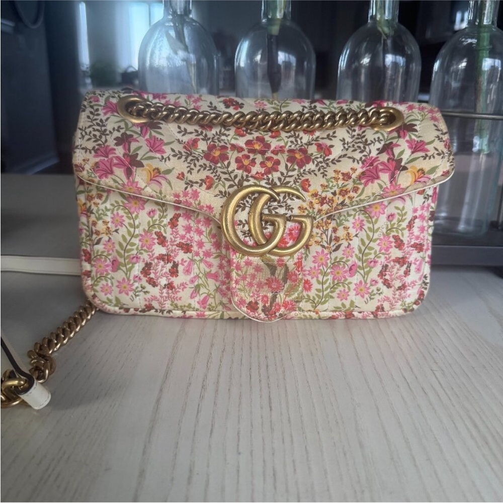 Gucci Floral Crossbody Bag - Pink and Gold